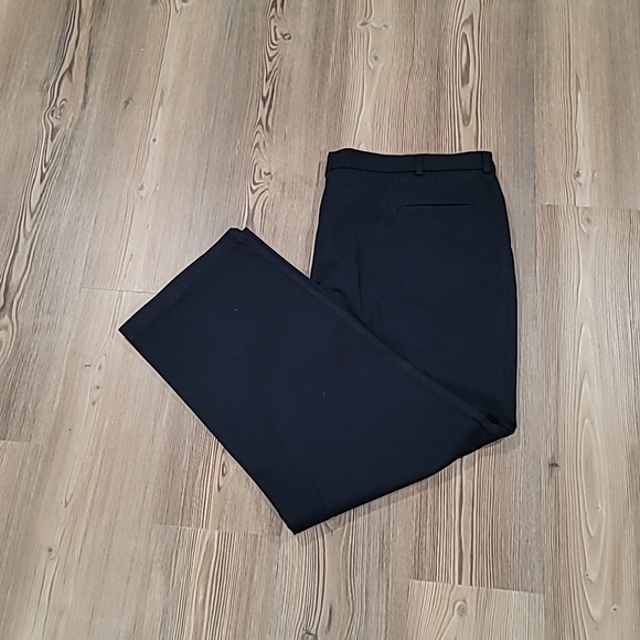 Haggar Dress Pants Mens 44 X 32 Navy Blue Cotton Stretch Classic Fit Formal - Picture 3 of 9